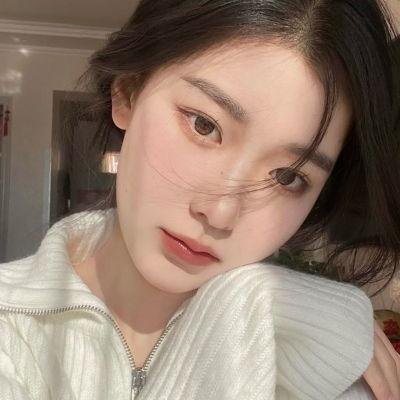 美丽笨女人